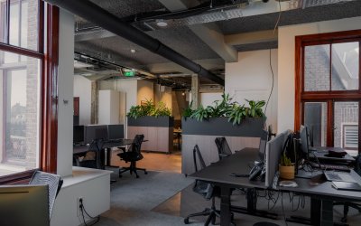 Ergonomie des bureaux : pourquoi quelques centimètres peuvent transformer la productivité de vos équipes